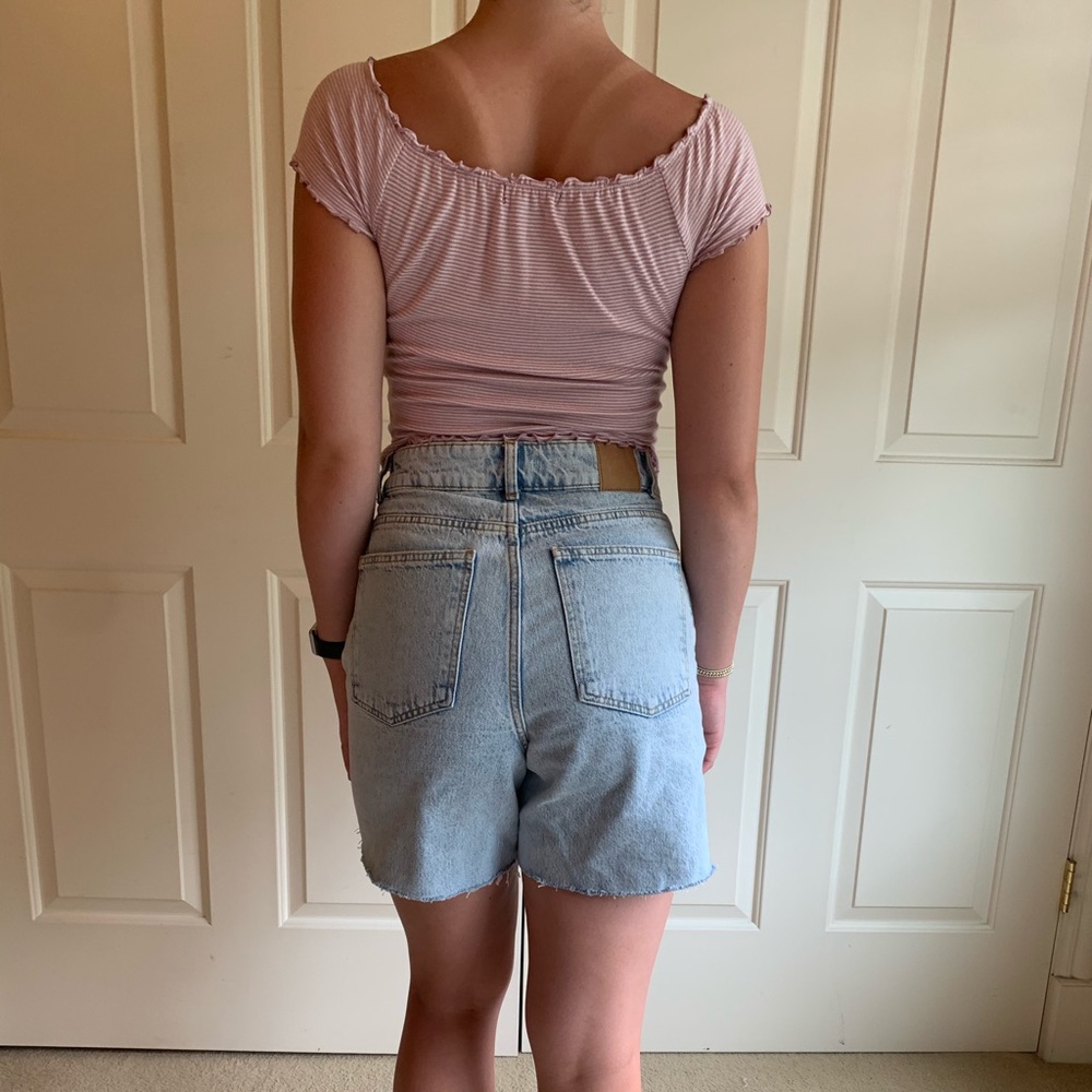 Forever 21 top - Picture 2 of 3